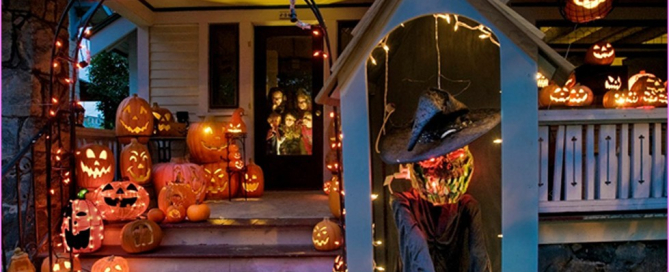 Halloween decorating tips for your mahogany deck